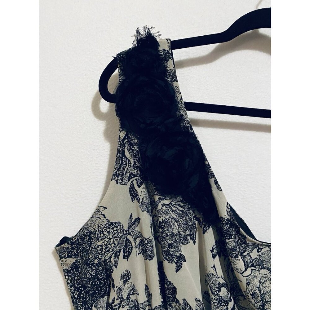 Torrid Top Womens 2X Gray Black Floral One Shoulder Rosette Whimsigoth Witchy - Picture 2 of 7